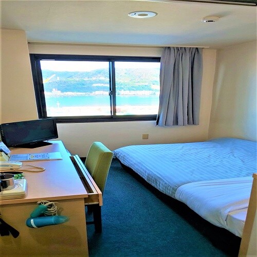 Guest room single sea side