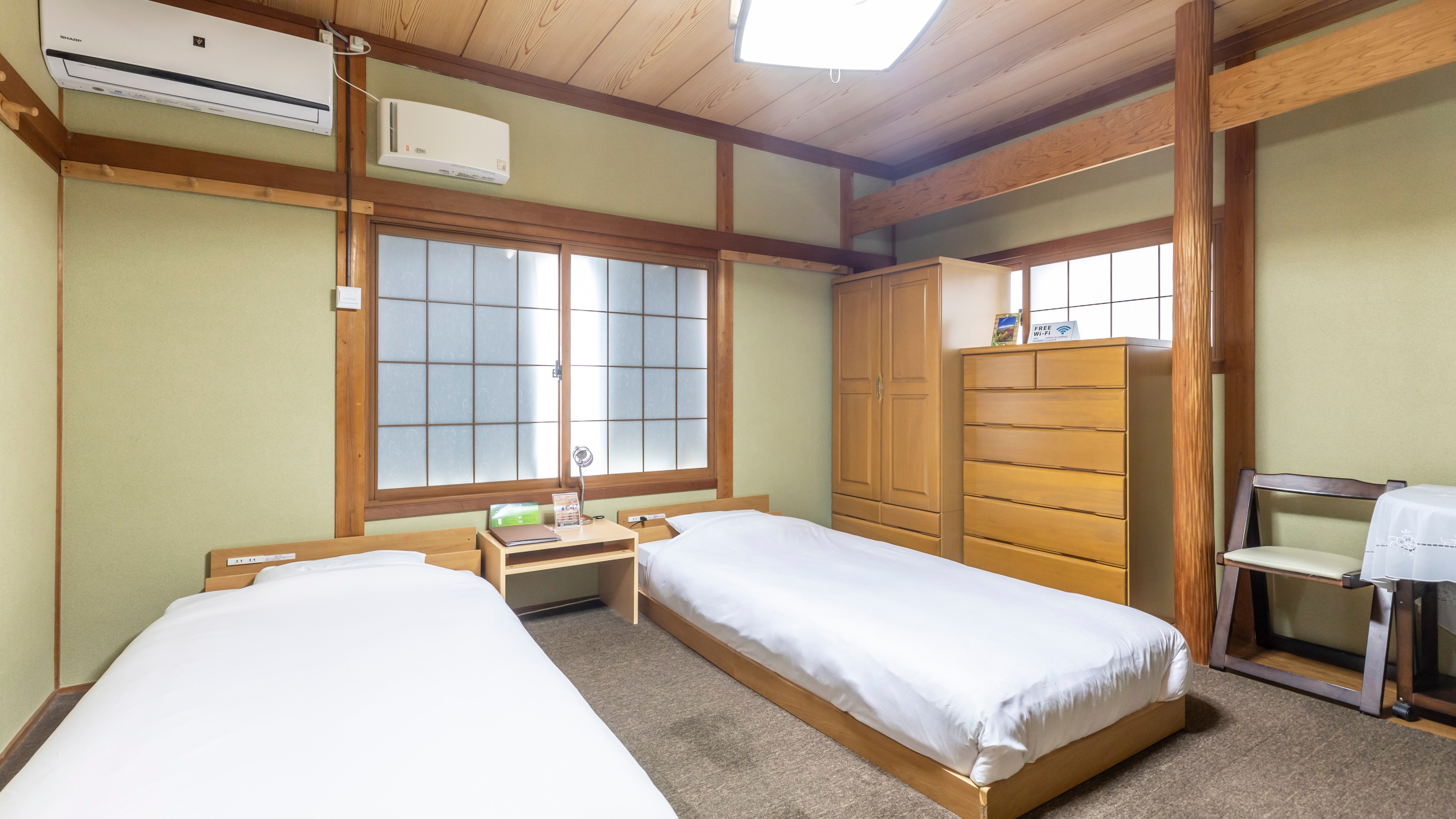 [Non-smoking] Twin room (no bath)