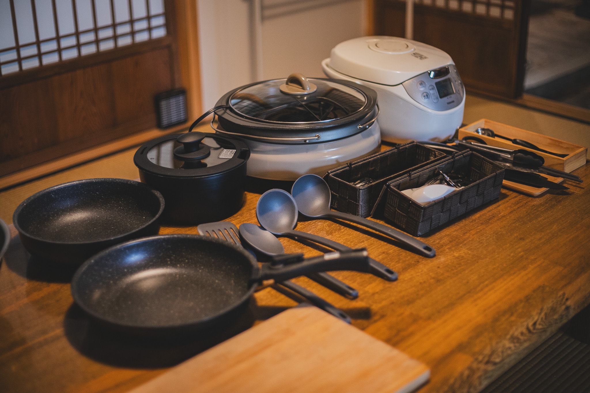 【키친】조리 기구나 가전도 갖추고 있습니다