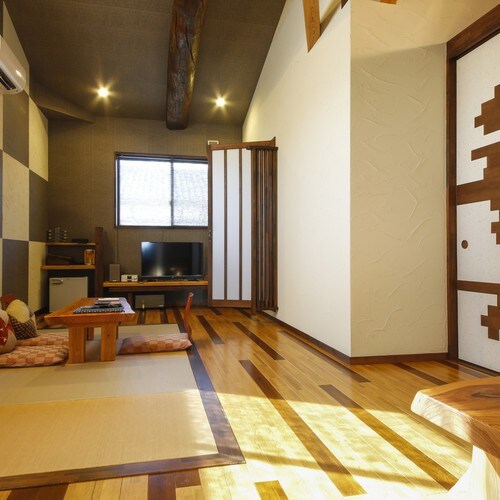 Kamar tamu di sisi gunung [Kimikesou] / Contoh