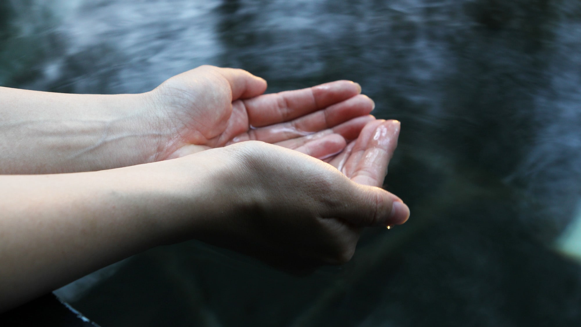 * [Ohara Onsen] 100% source ♪ Abundant hot water volume of about 120 liters per minute from 1175m. Hot water for beautiful skin!