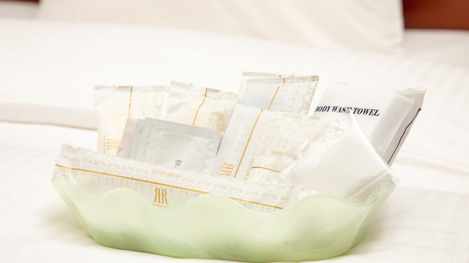 Standard floor amenities