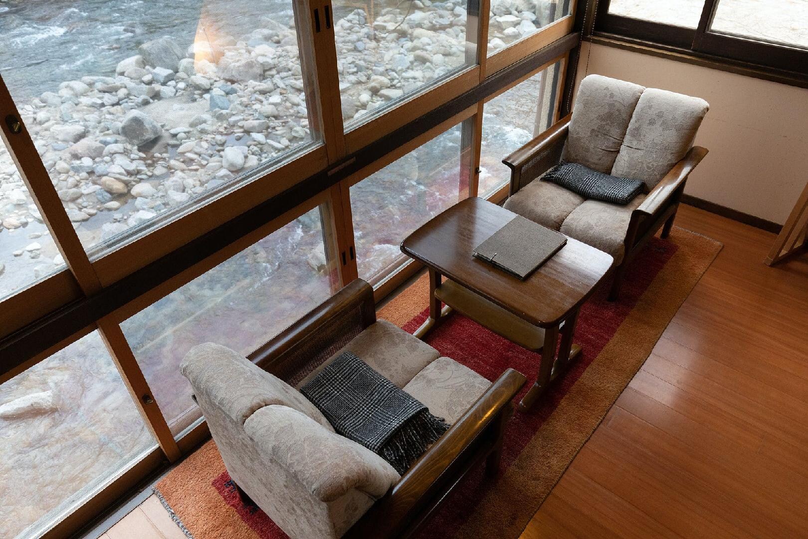 Japanese modern Western-style room with massage chair