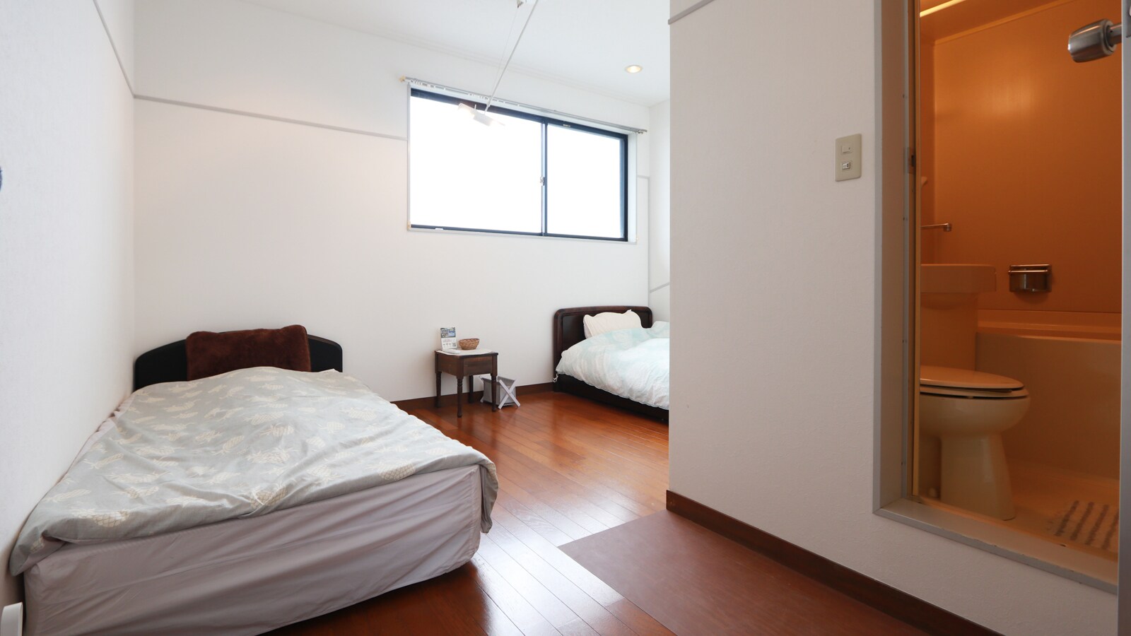[Western-style room C] -Twin- Room with unit bath