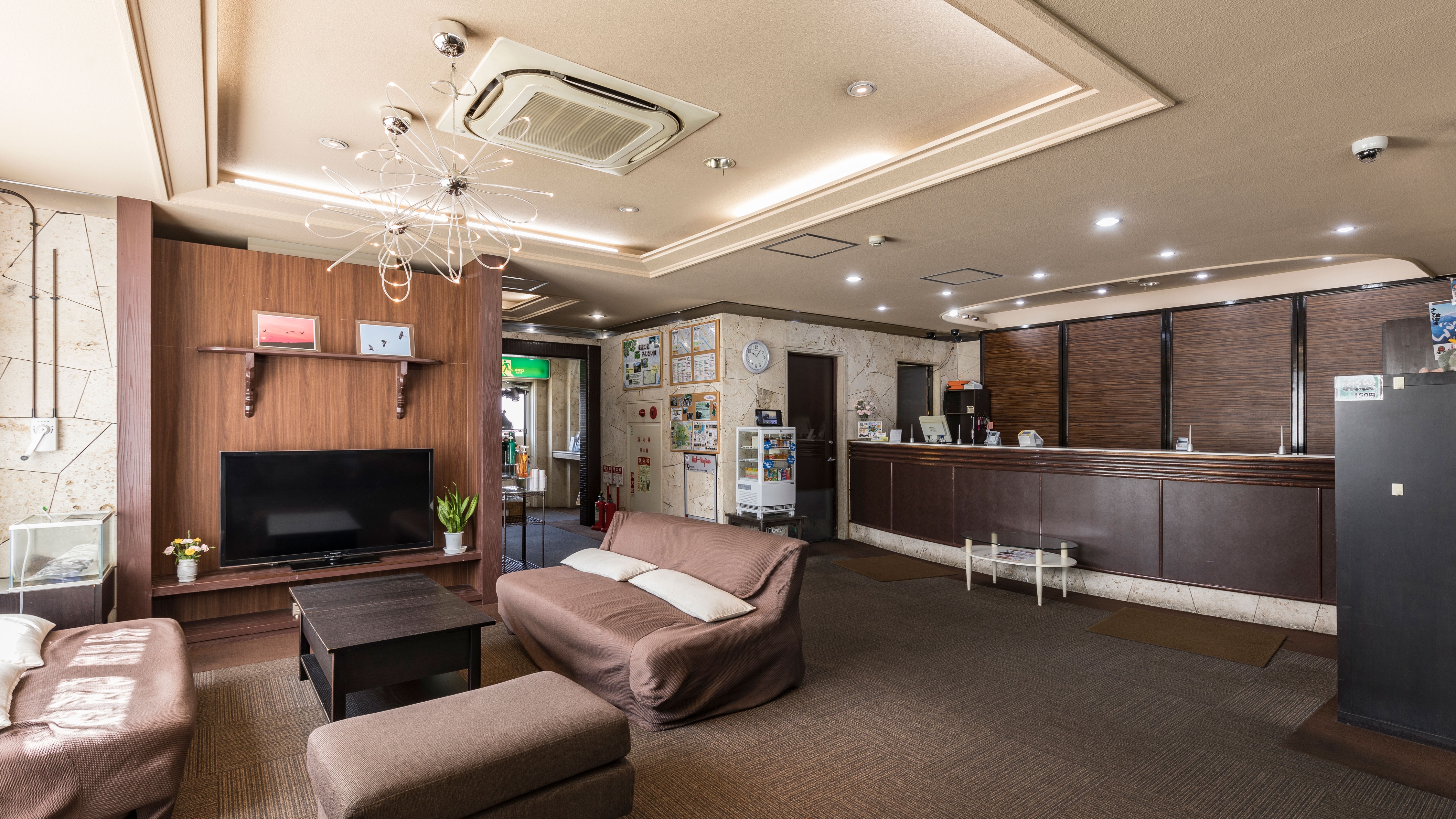 外観・フロント