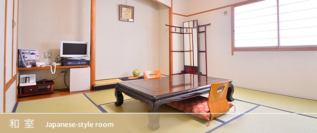 Japanese-style room