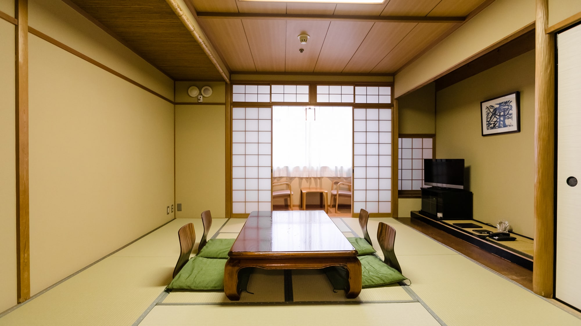 Kamar bergaya Jepang 10 tikar tatami (kapasitas untuk 5 orang) Tanpa bak mandi