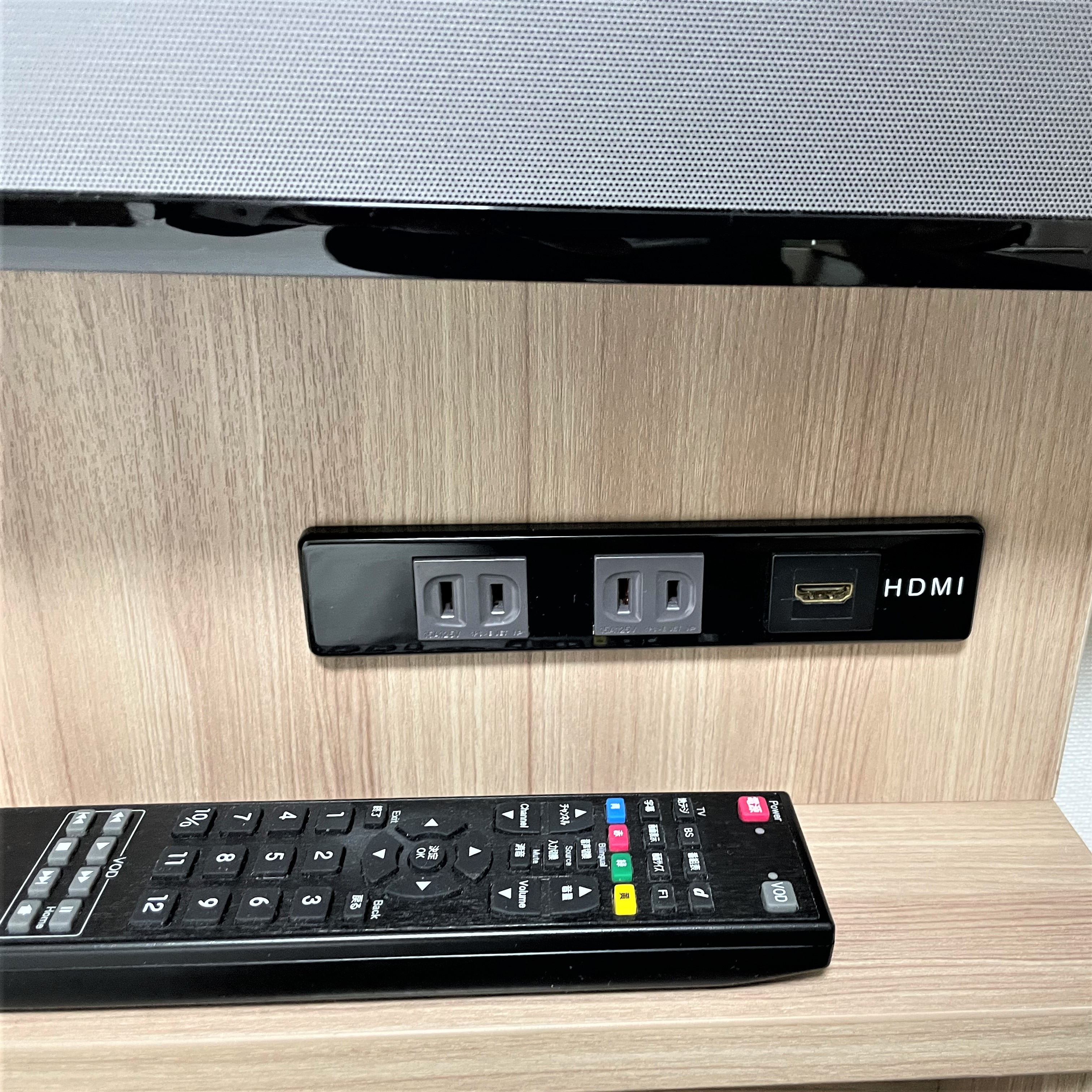 Can connect to a TV via HDMI