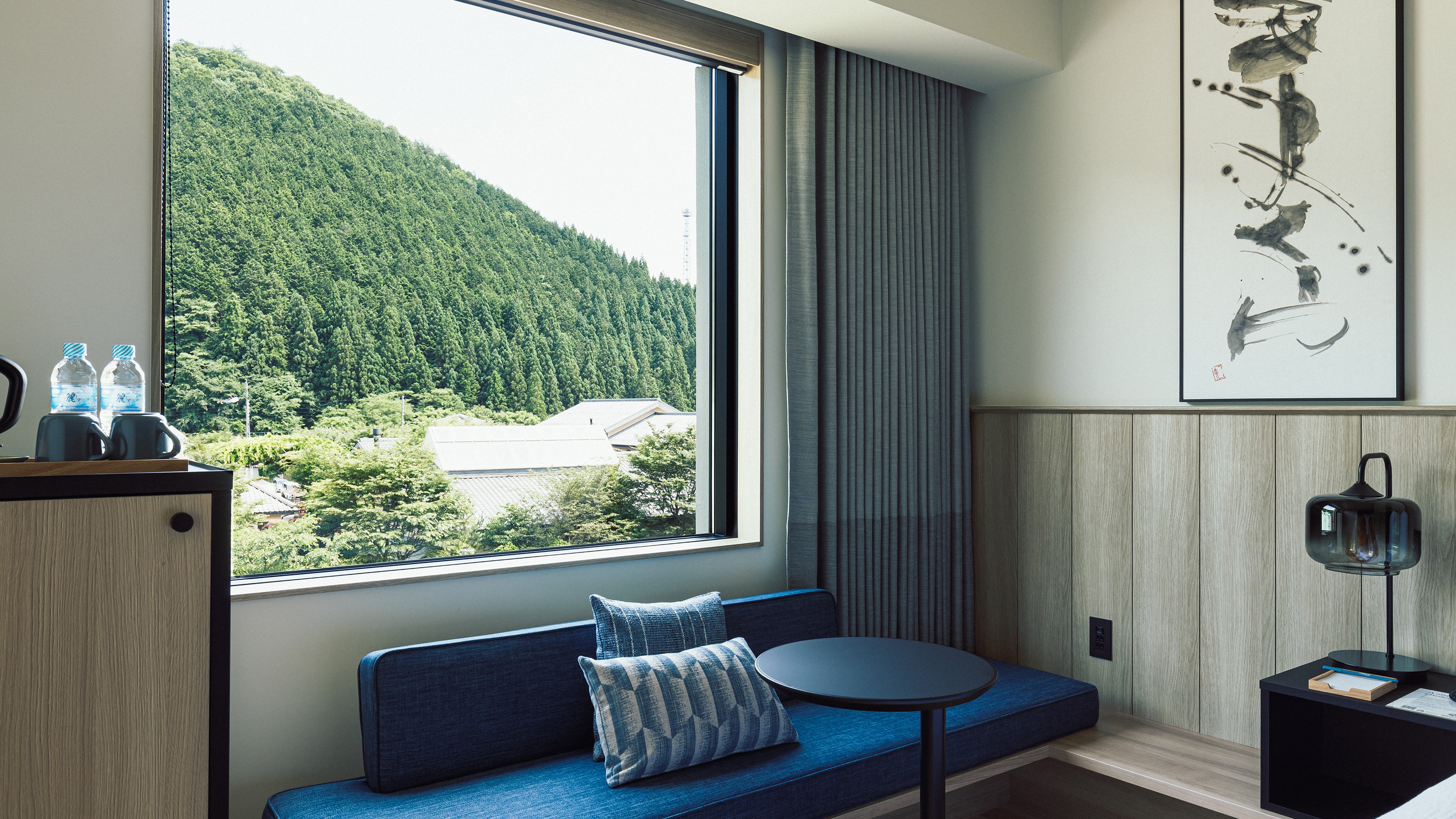 客房：25平米，無菸，附席夢思床，簡約實用、溫馨的空間，讓您放鬆身心。