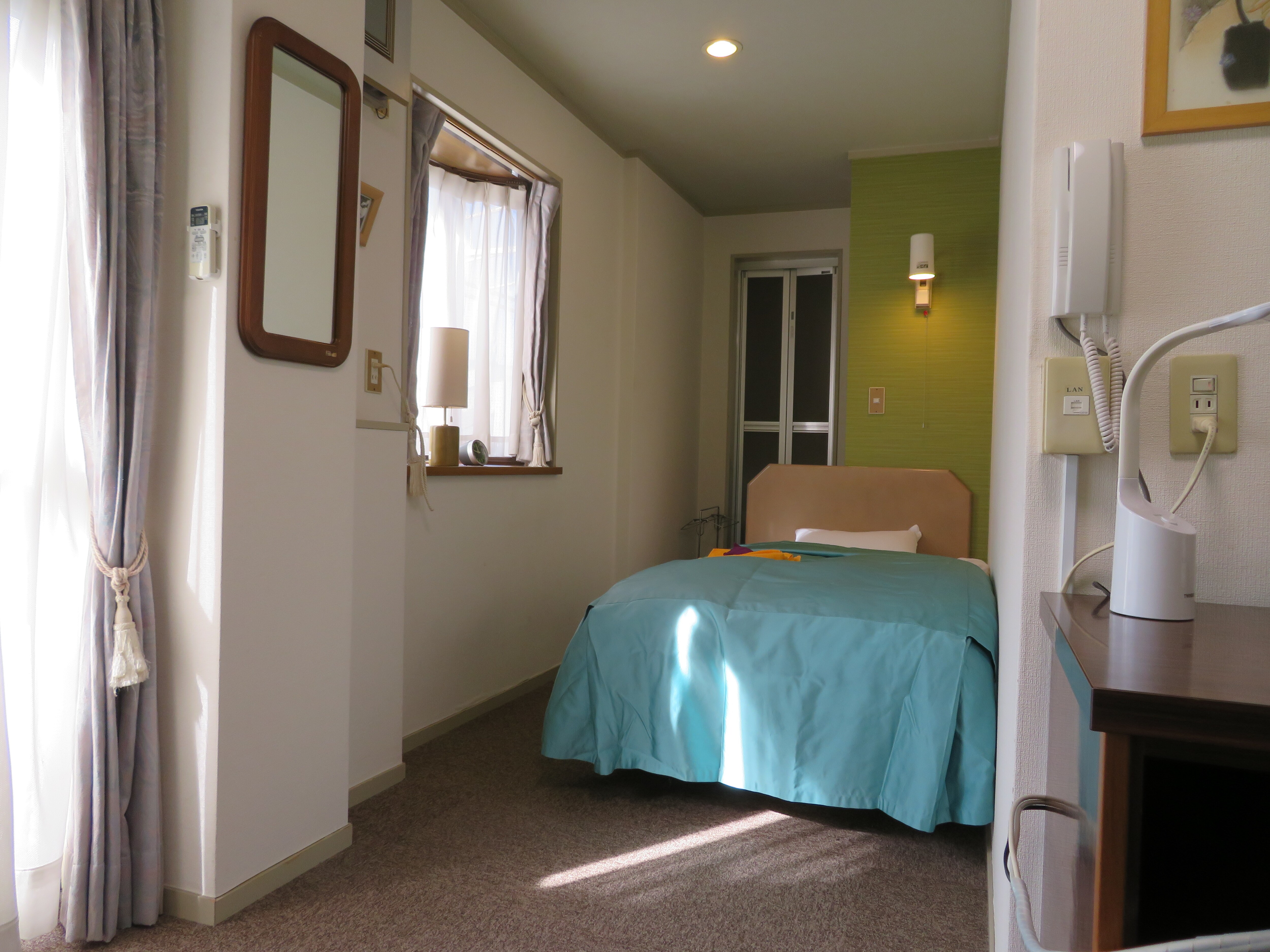 Single Room 35