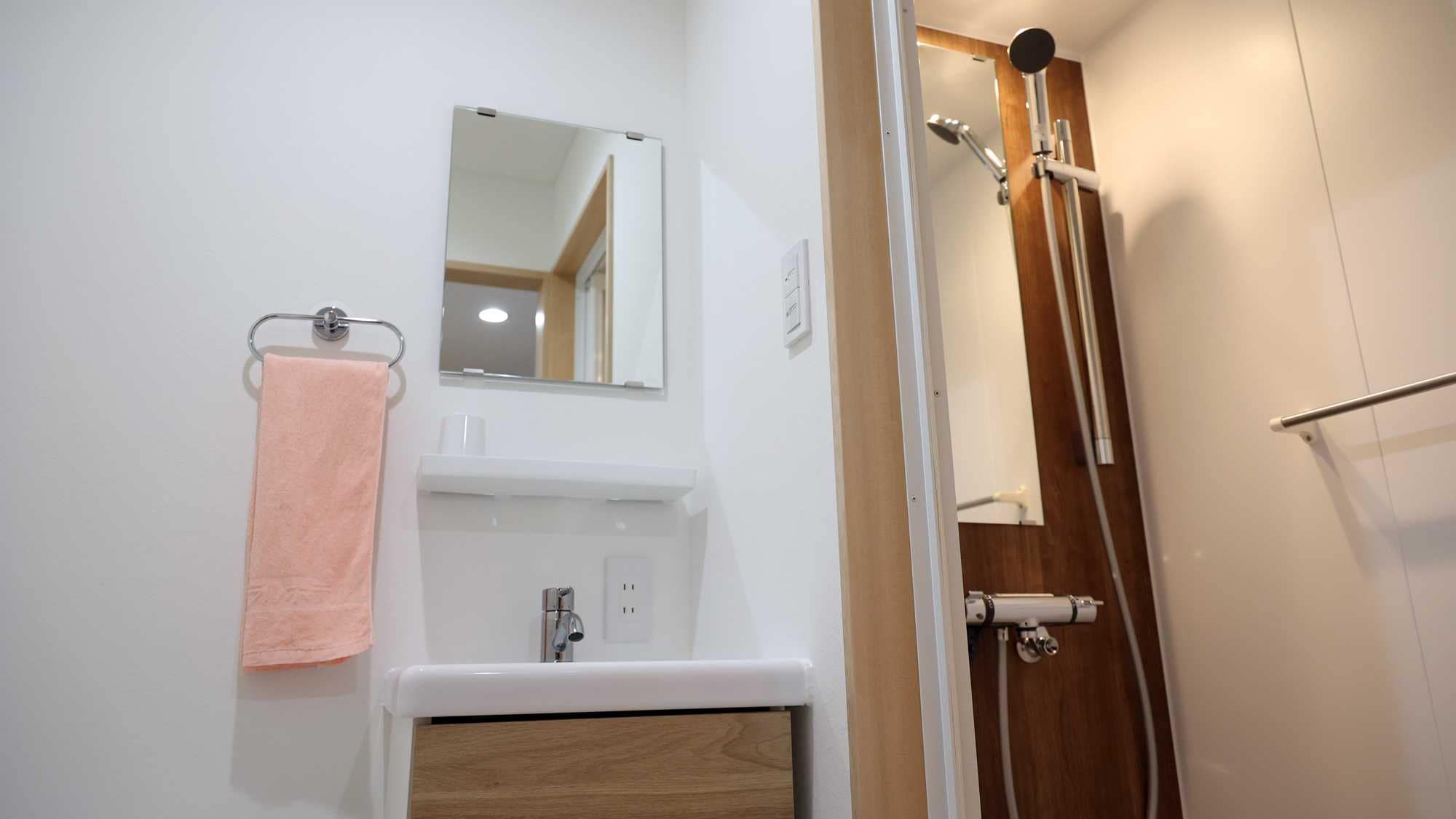 Shower unit