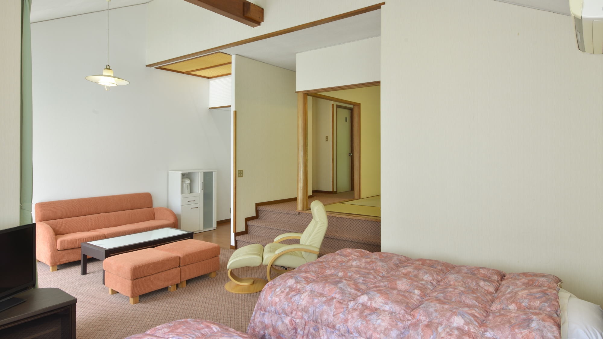 [Non-smoking] [Standard Japanese-Western style cottage]